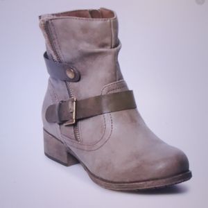 SO Holl Women's Ankle Boots